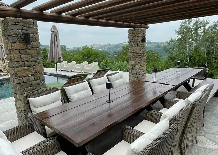 Villa Villa Montabone